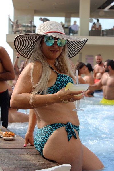 Sunday Pool Party at Whitelace